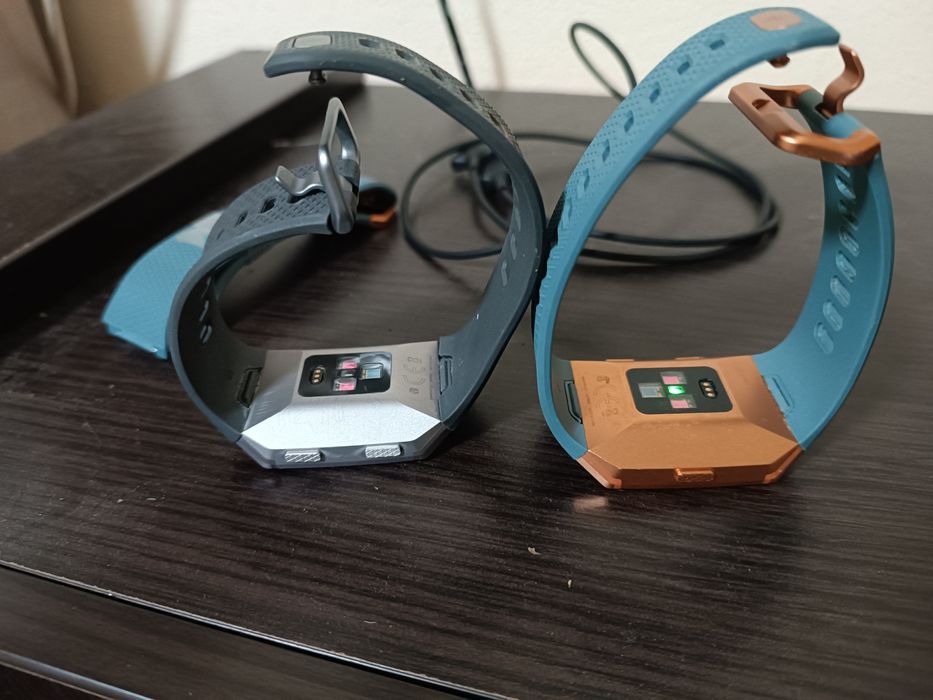 2 bucăți Smartwatch fitbit ionic