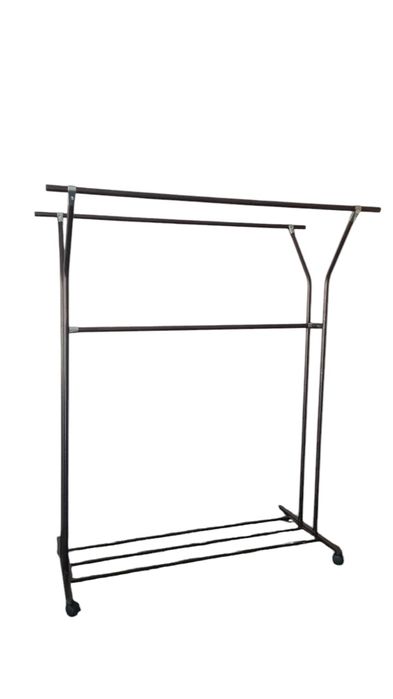 Garderob tilla rangli