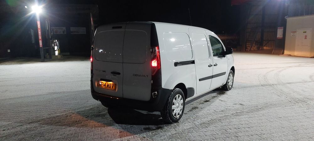 Renault Kangoo din 2015 motor 1.5 dci Volan pe dreapta Anglia