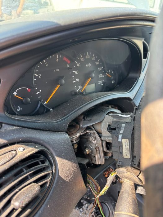 Форд Фокус 1.8tdci НА ЧАСТИ