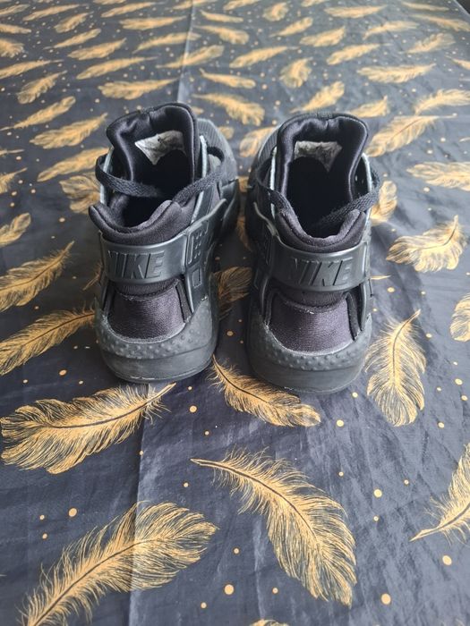 NIKE Обувки Huarache