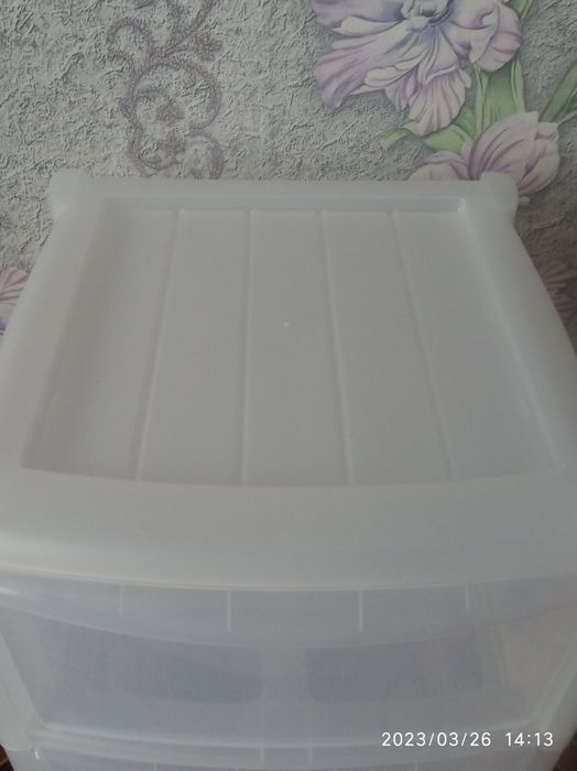 Продам комод пластиковый