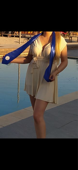 Rochiță crem cu spatele gol