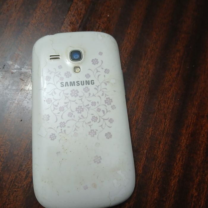 Samsung s3 mini la fleur gt-i8190