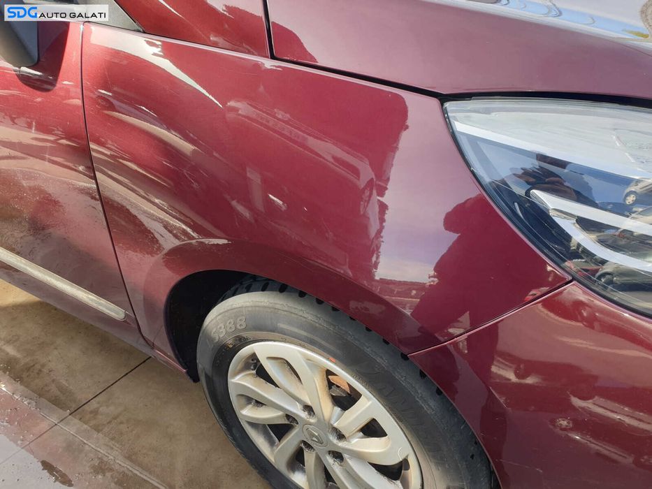 Aripa Dreapta Fata Renault Scenic 3 Facelift 2009 - 2016 Culoare TENNM Grenat Medium Red [K0489]