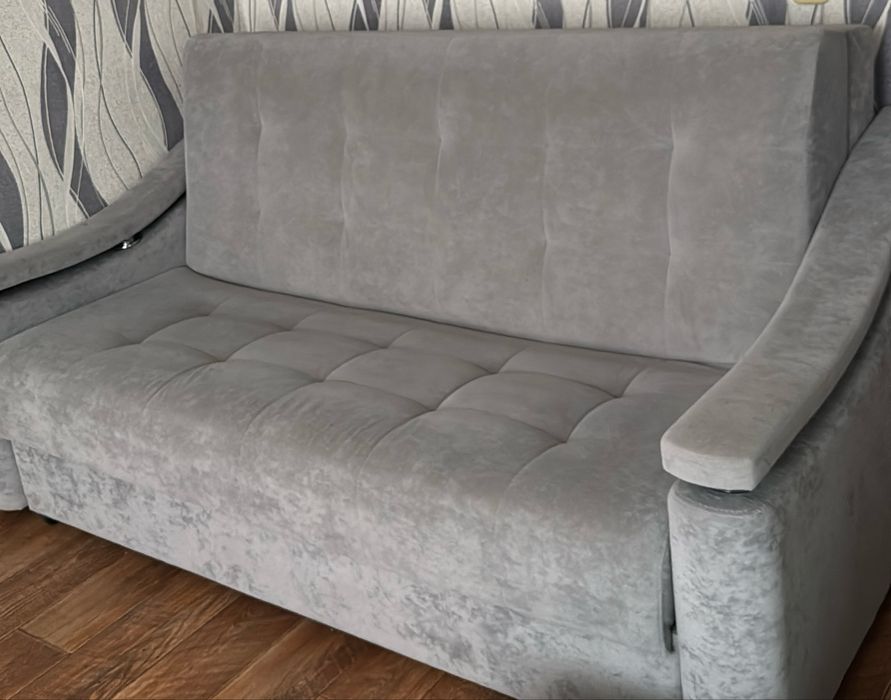 Продам диван-аккордеон серого цвета