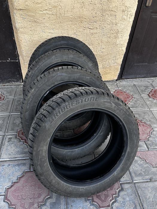Bridgestone зимние шины 225/55/18