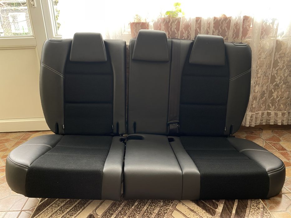 Задни седалки peugeot 207