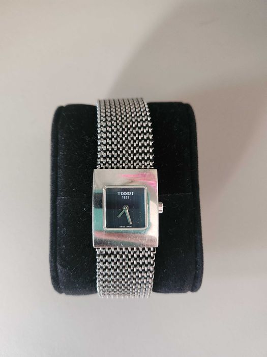 Часовник Tissot швейцарско качество