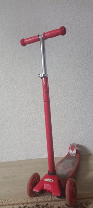 Продам самокат хороший