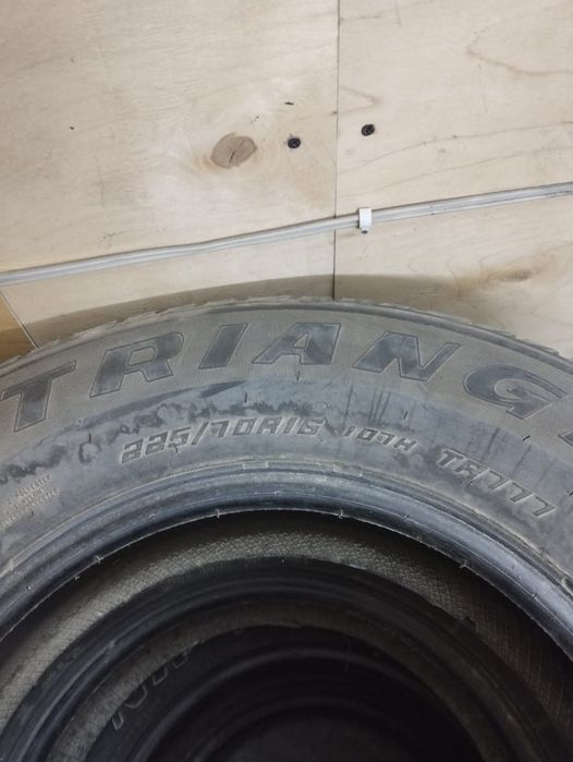 Продам шины на лексус