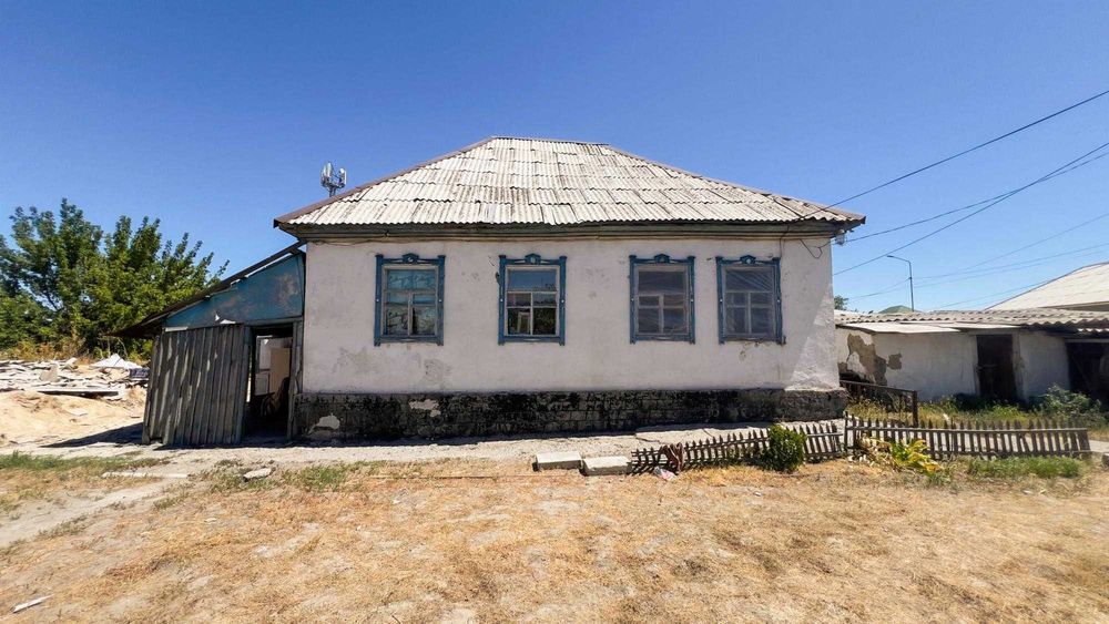 Продам дом  Еркен Эмиль Империя