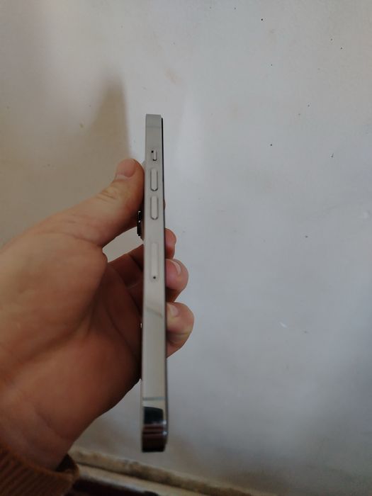 Iphone 13 pro kafolati bilan