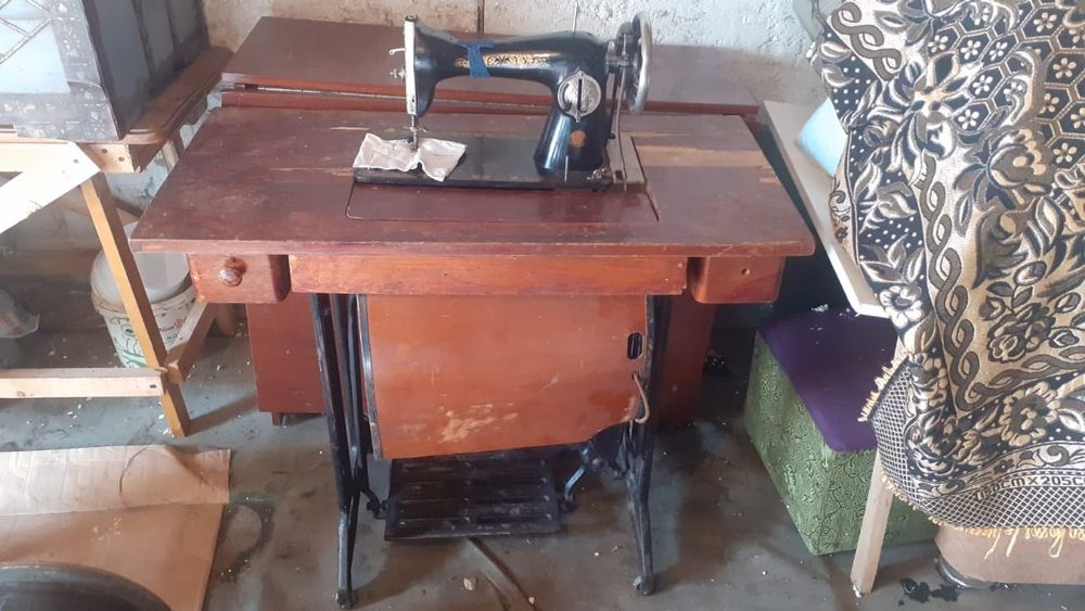 Швейная машинка советского производства