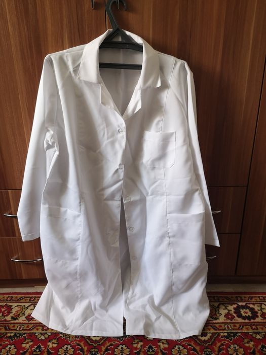 Халат медицинский новый 54размер