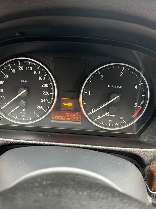 Vind BMW 320 combi