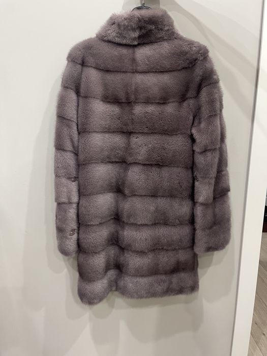 Продам норкавую шубу