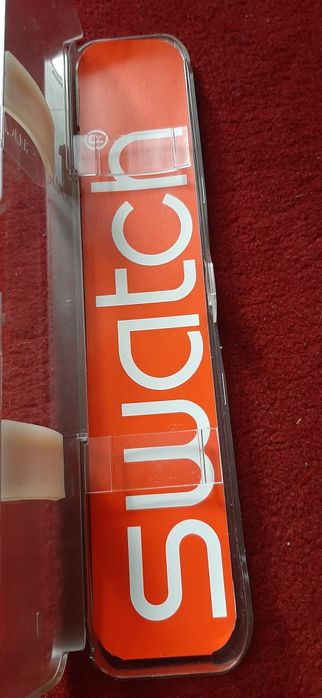 Часы женские,  компания "swatch"