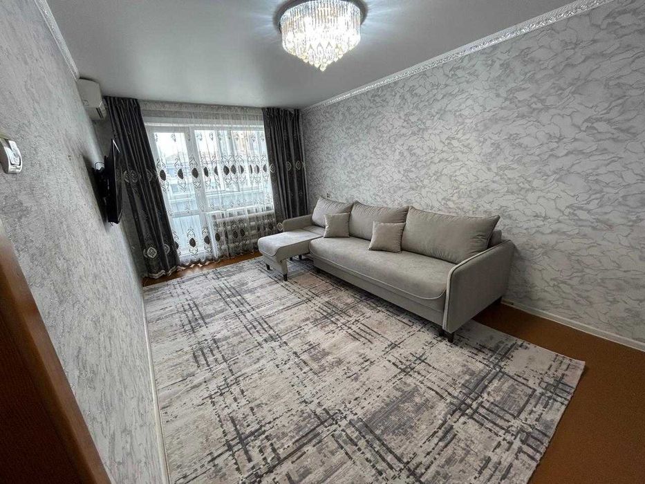 2-комнатная квартира Назарбаева 123 — 8 школа сокол