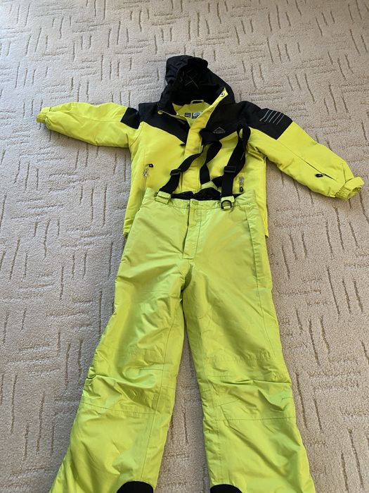 Combinezon zapada,128 cm 8 ani!!