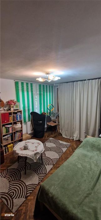 Apartament cu centrala decomandat parter zona Soarelui — fotografia 1