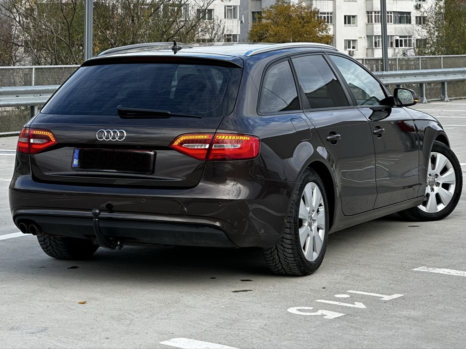 Vand/Schimb Audi A4 B8.5 FACELIFT~Automat~Bi-Xenon~Navi~Senzori