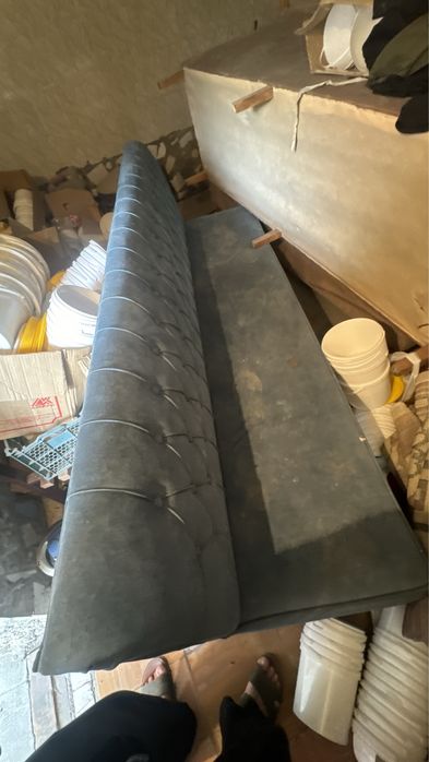 Диваны 2.5 метров 1штук жаксы сапалы жагдайлары жаксы