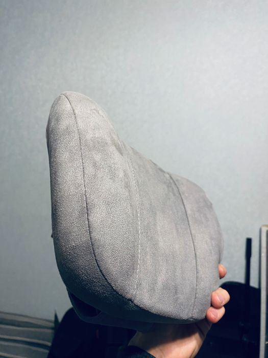 Подушка в автомобиль