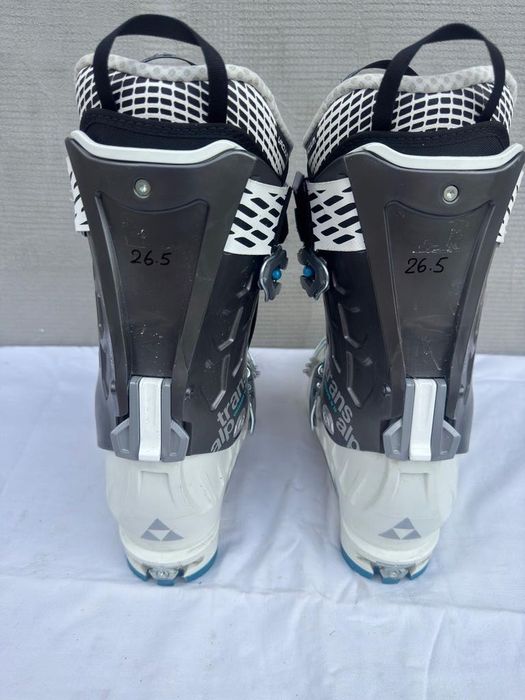 Clapari ski schi tura skimo Fischer Transalp Vacuum W TS Carve marime EUR:41 Mondo:26.5 last:102