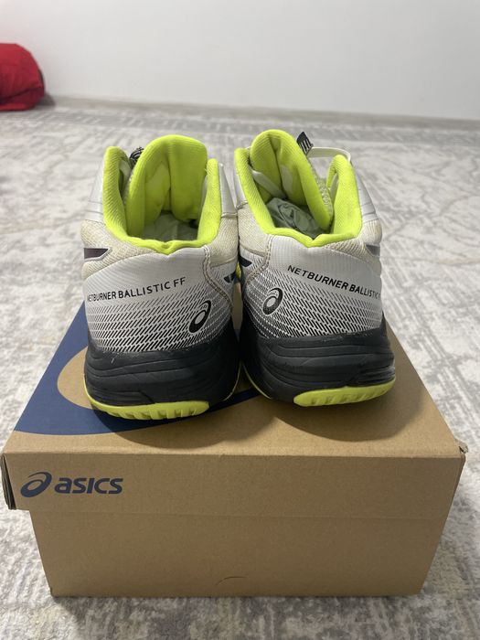 асикс кросовка сатылады