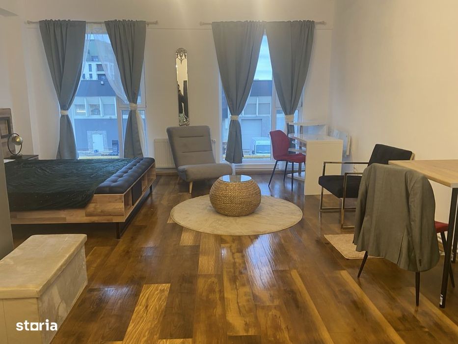 Studio spatios la etaj 1, in zona Astra, Brasov