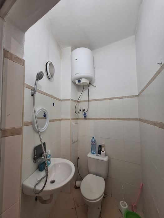 Дава се под наем Ателие в София, Център - 15 кв.м за 240 € - Снимка #6