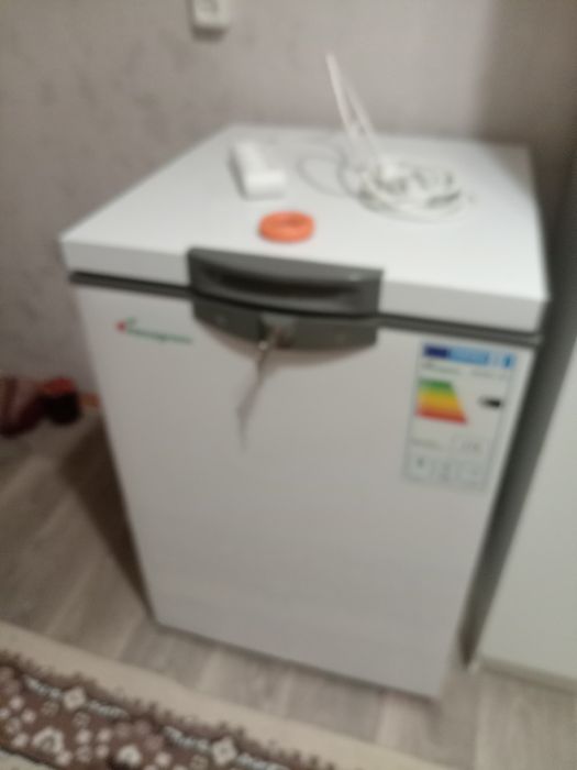 Продам 2 телевиз для кухни по 15 тыс,