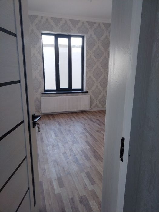 Uy sotiladi obmen bor