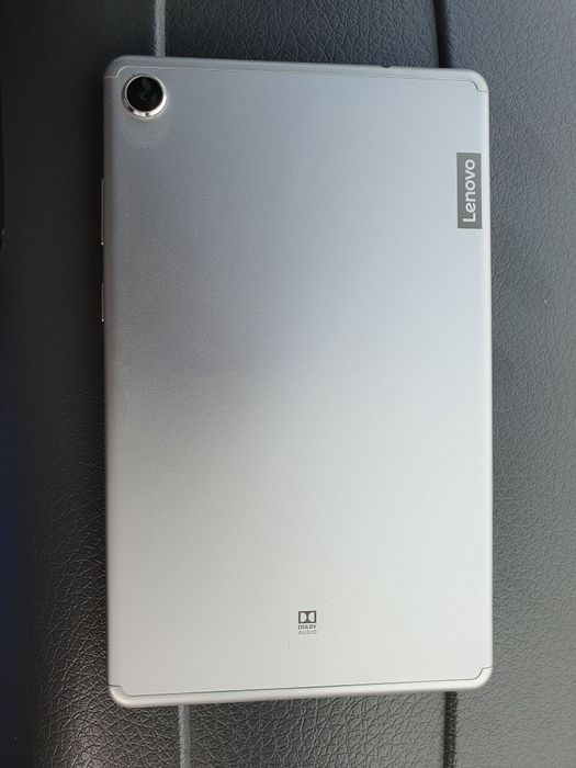 Таблет Lenovo TB-8505X – 8-инчов дисплей, 4G и Dolby Audio