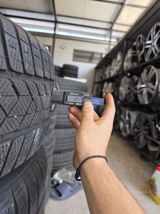 4 Броя 245/45/18 Pirelli 2x7mm 2x5mm