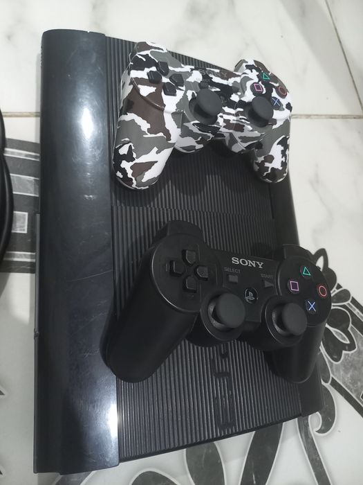 Плэйстэйшн 3 супер слим