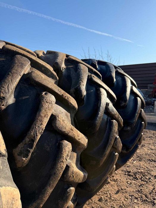 Anvelopa cauciuc 15,5 / 80 R 24 (400 85 R 24 ) 16 Ply buldo manitou