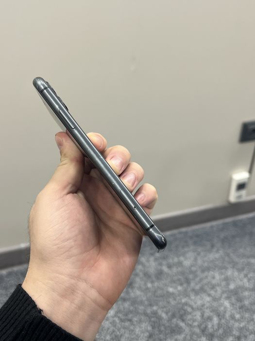 Iphone 11 64GB black karobka bor