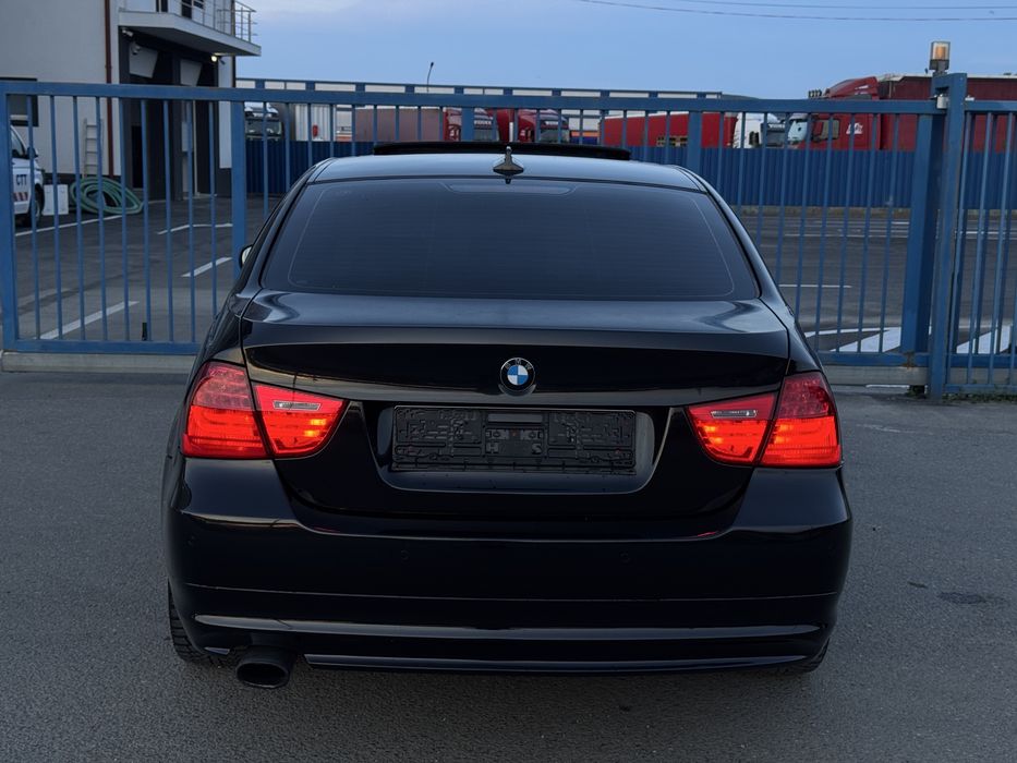 BMW 3 Series 2009 — imagine 4