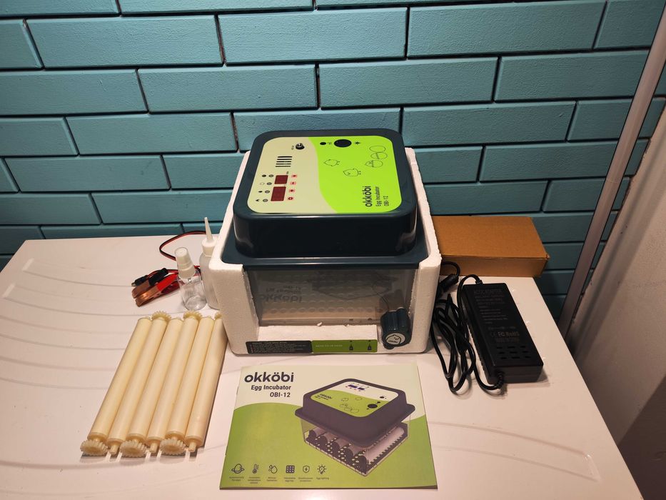 Okköbi OBI-12 автоматичен инкубатор за 12-15 яйца  NEW 2026 с дисплей