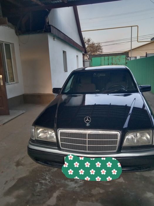 Продаю мерседес отлином состоянии