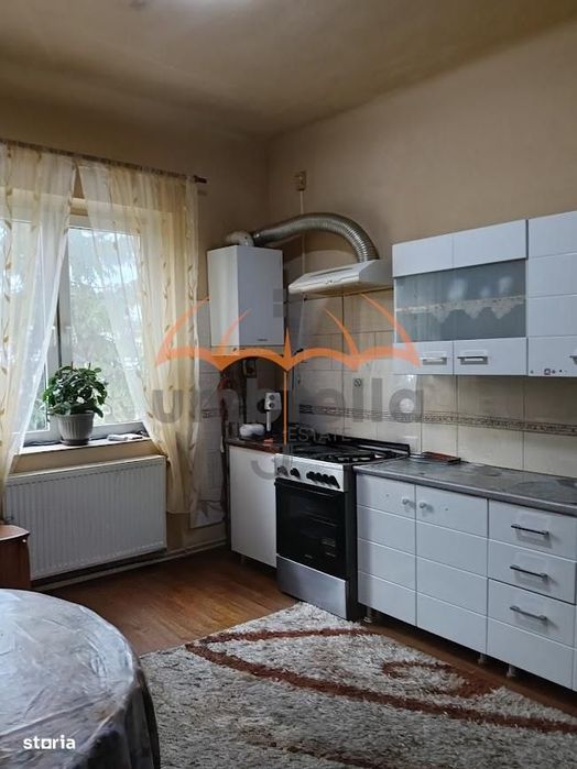 Apartament 2 camere in zona centrala — fotografia 1