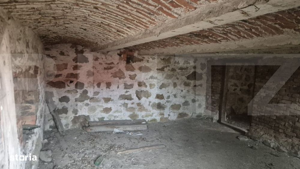 Casa de caramida cu 3 camere in Bodoc