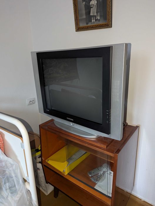 Comoda TV din lemn si sticla,1970