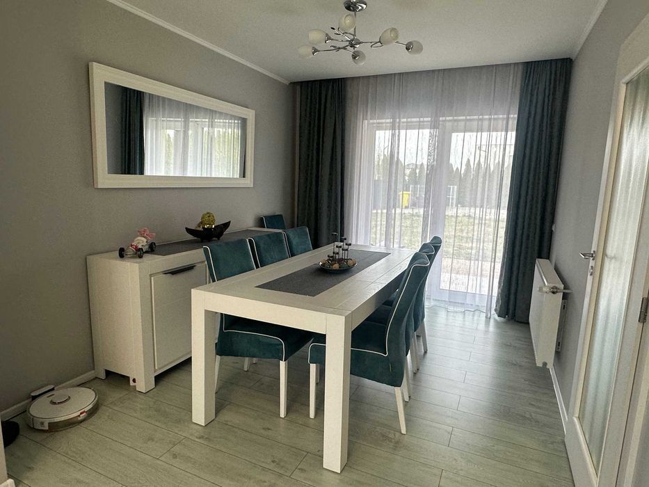 Casa 5 camere - 2 bai - garaj - 922 mp teren - Selimbar
