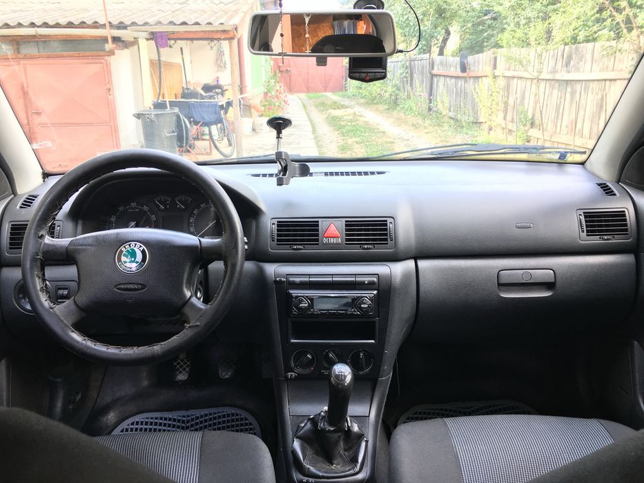 Skoda Octavia 1 Sedan, 1.6 Benzin