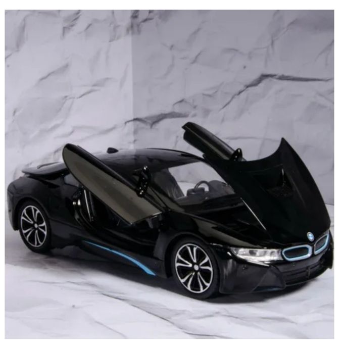 Модель продам BMWi8