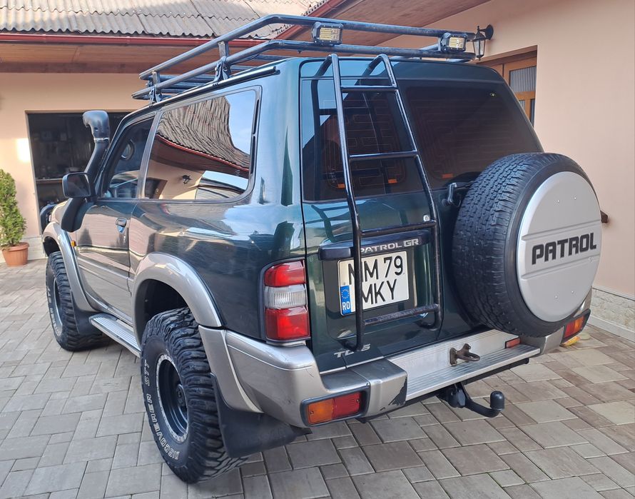 De vânzare Nissan Patrol y61