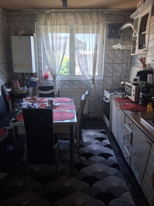 Apartament 2 camere de vânzare – Micro 11, Târgoviște